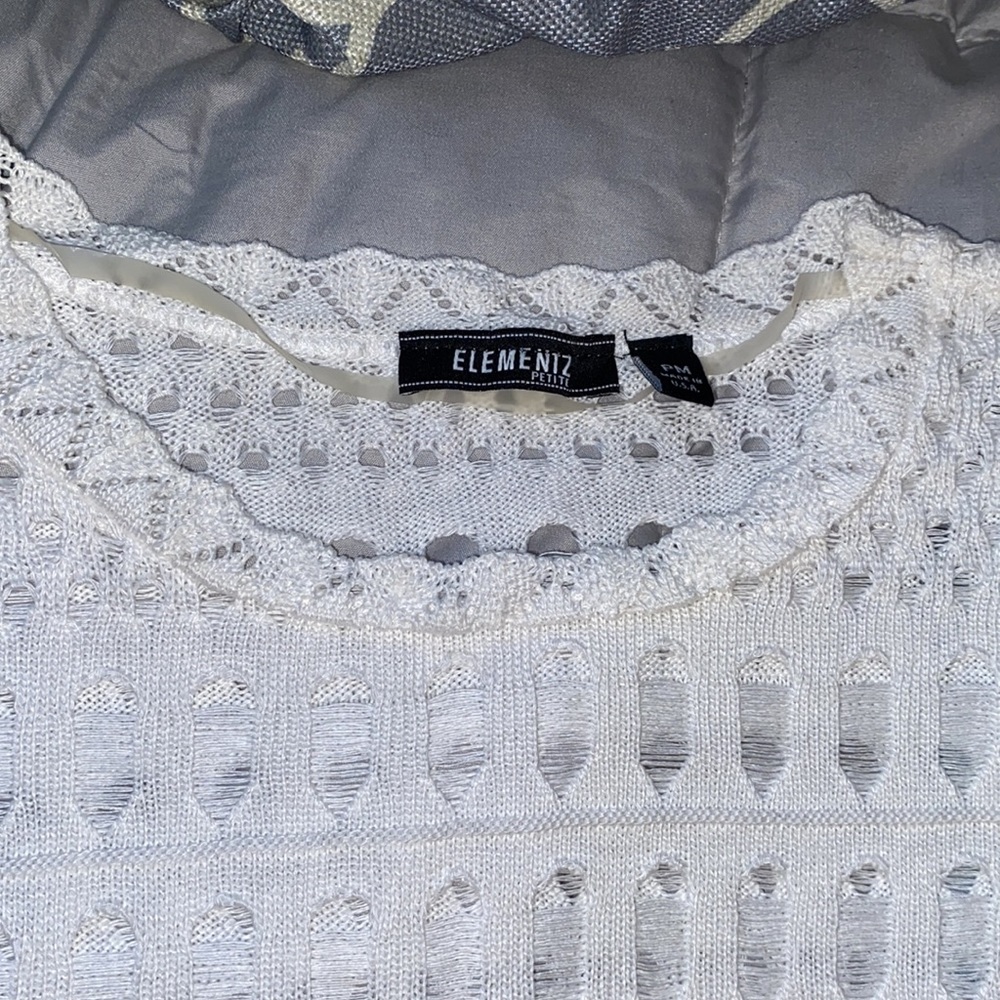 Elementz Sheer white sweater vest. Very lightweight size PM - Picture 9 of 14